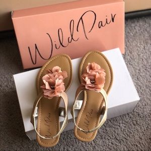 SLIP-ON THONG SANDALS